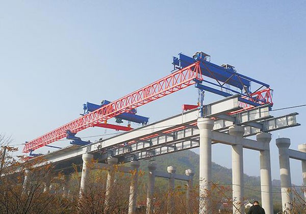 100t架橋機租賃廠家：專業設備，**服務